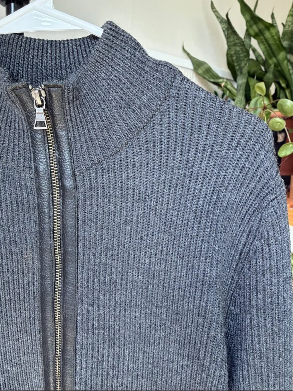 Vince Wool Ribbed Knit Full-Zip Sweater in Dark Gray w/ Leather Details - Size S